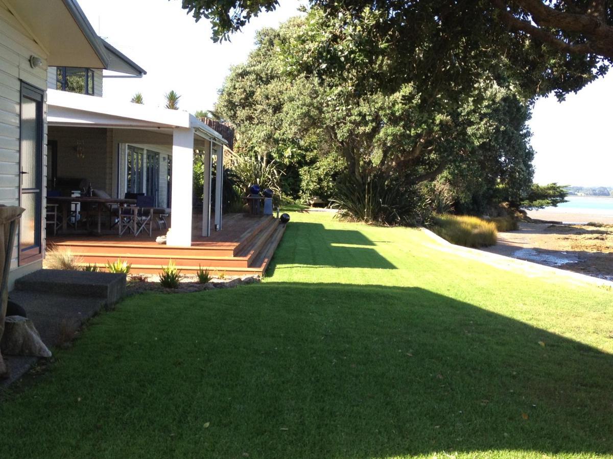 Absolute Waterfront Serenity Near Auckland Clarks Beach Экстерьер фото